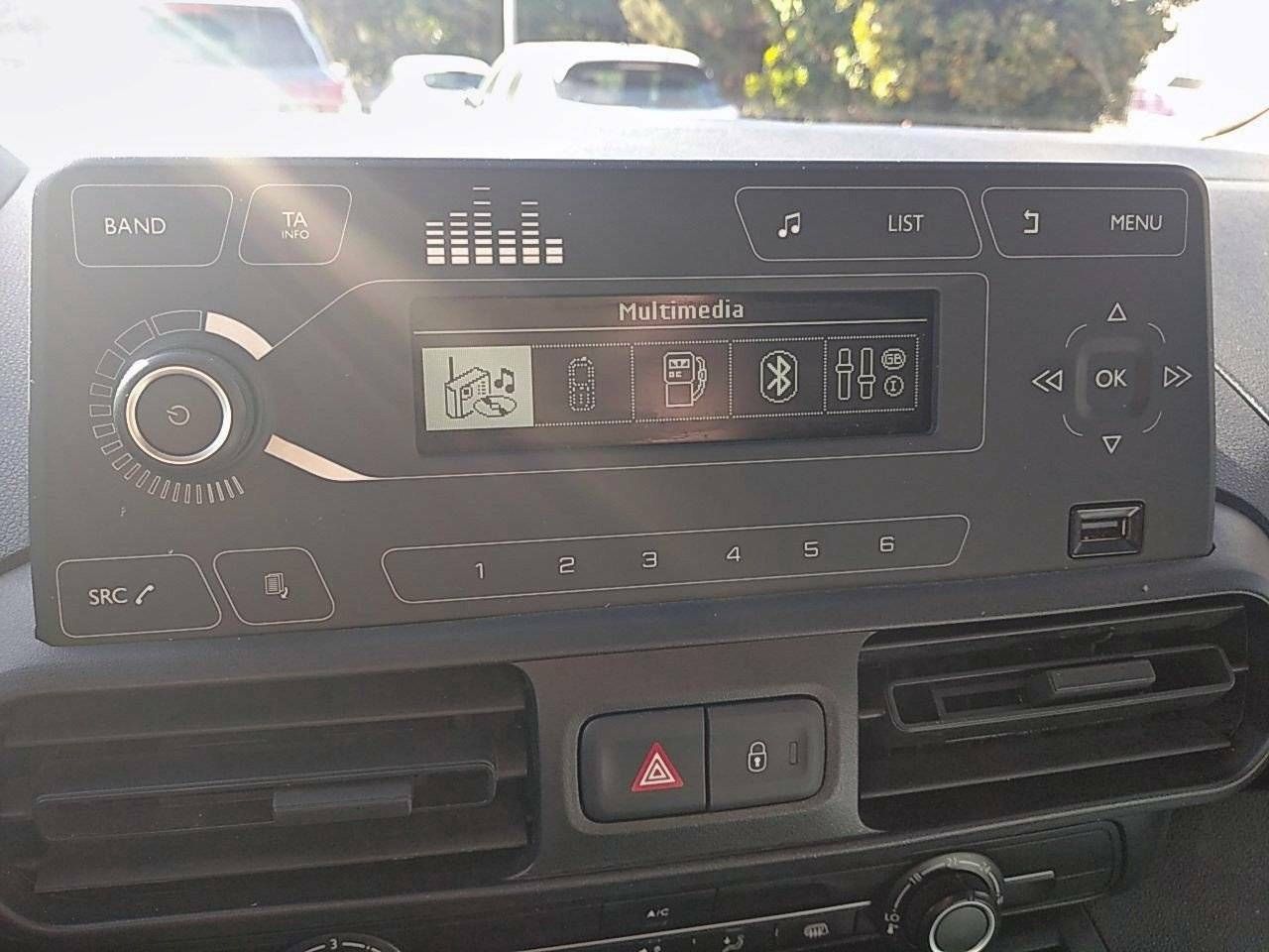 Foto Peugeot Partner 18