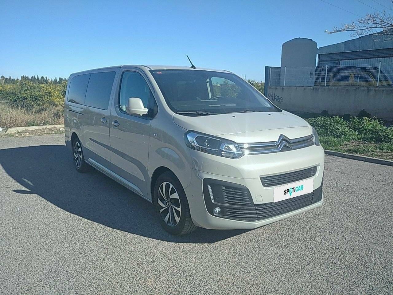 Foto Citroën Spacetourer 32