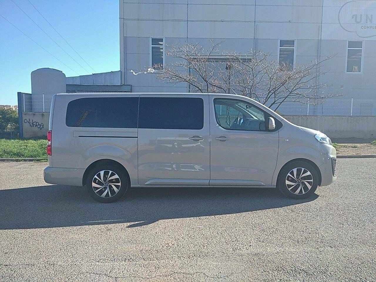 Foto Citroën Spacetourer 33