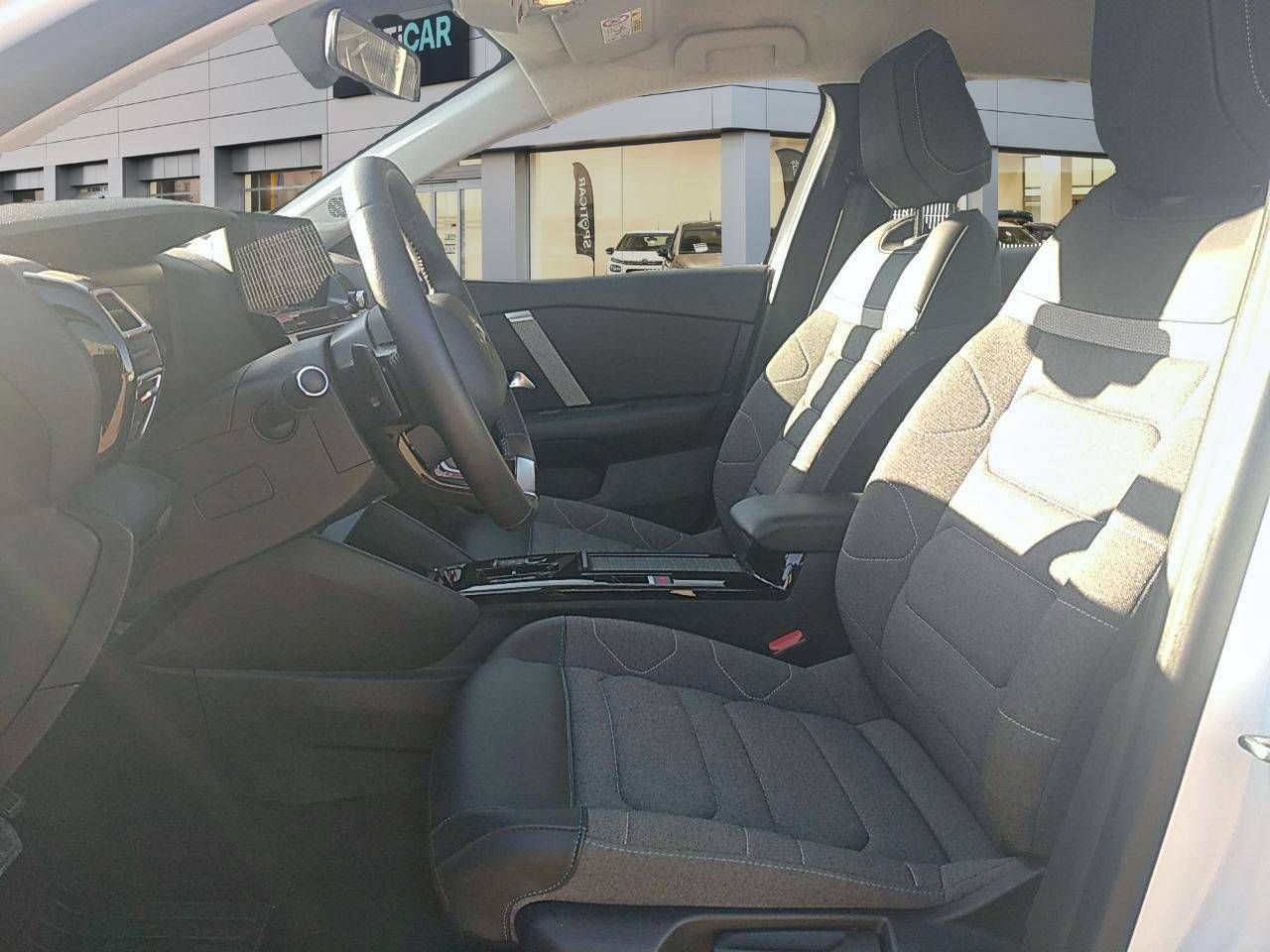 Foto Citroën C4 11