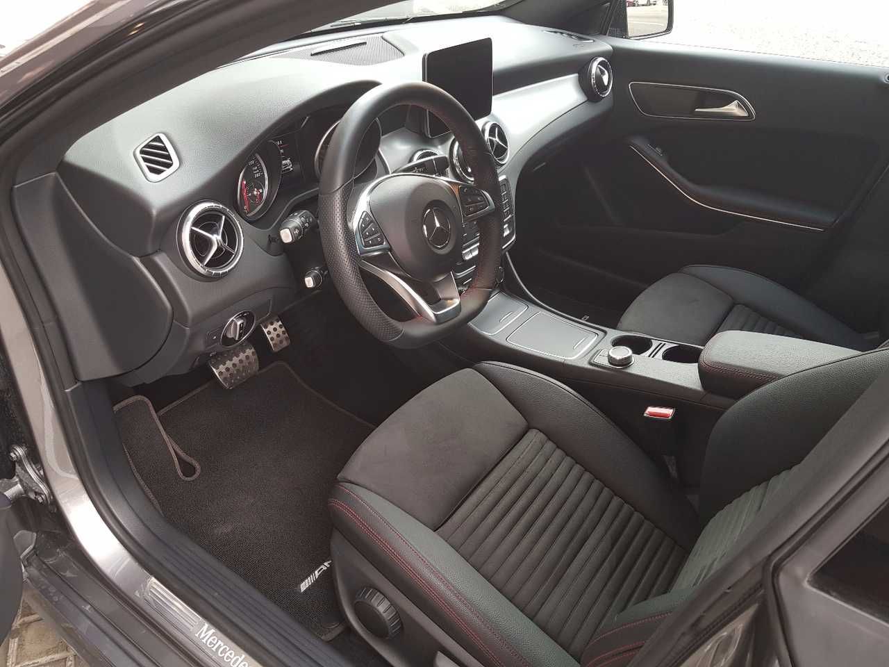 Foto Mercedes-Benz Clase CLA 6