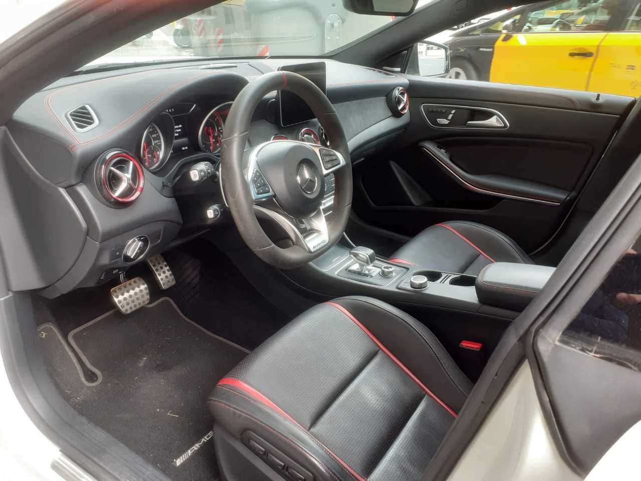 Foto Mercedes-Benz Clase CLA 8