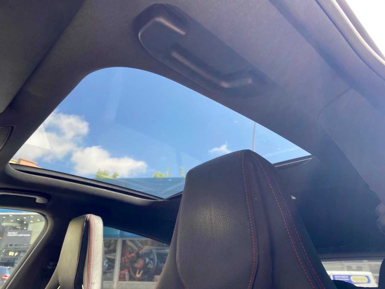Foto Mercedes-Benz Clase CLA 11