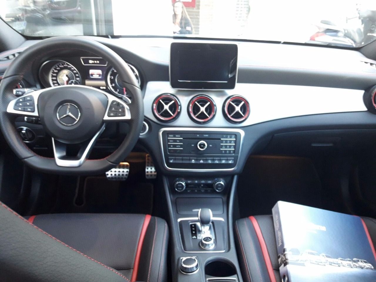 Foto Mercedes-Benz Clase CLA 7
