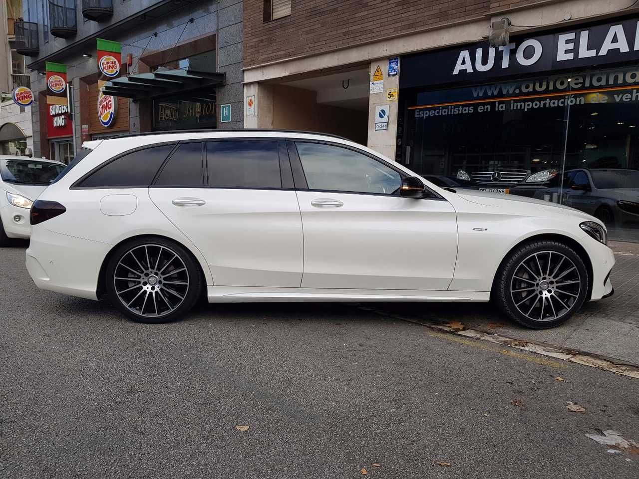 Foto Mercedes-Benz Clase C 4