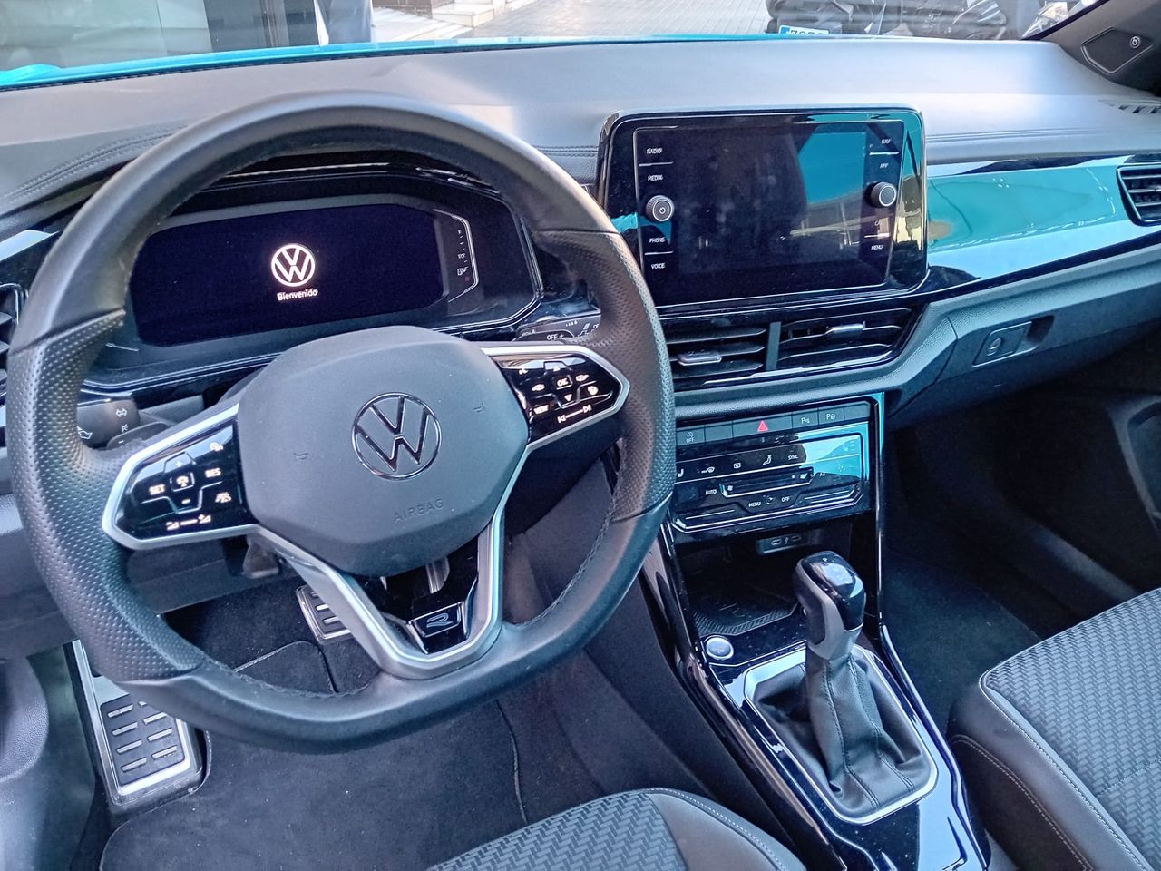 Foto Volkswagen T-Roc 8