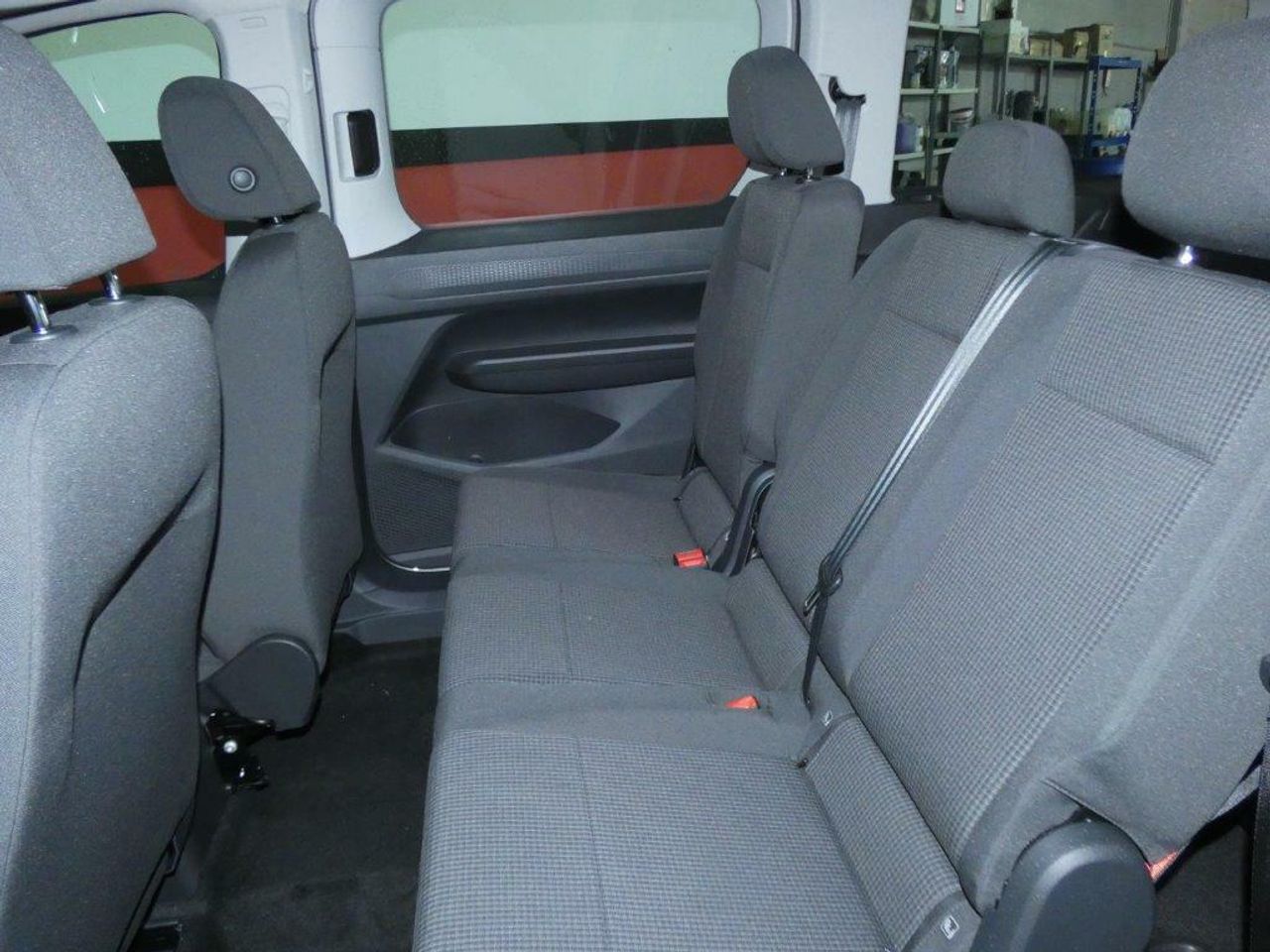 Foto Volkswagen Caddy 19