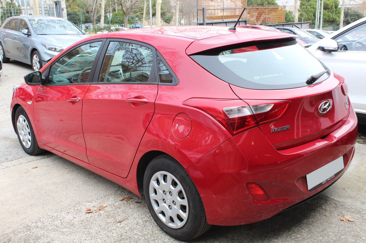 Foto Hyundai i30 5