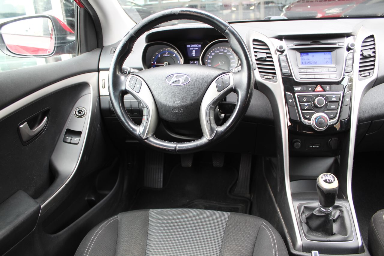 Foto Hyundai i30 11
