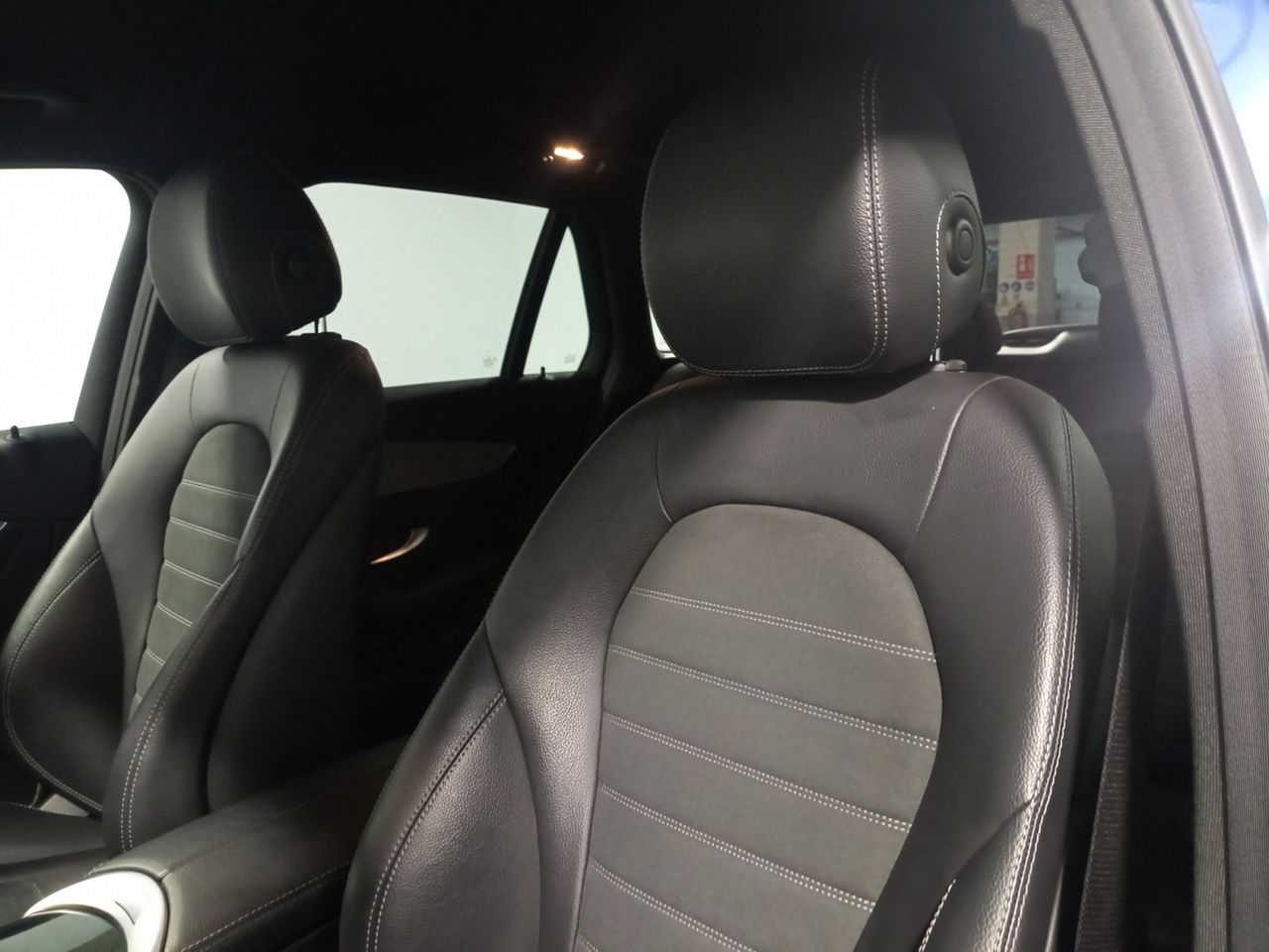 Foto Mercedes-Benz Clase GLC 21