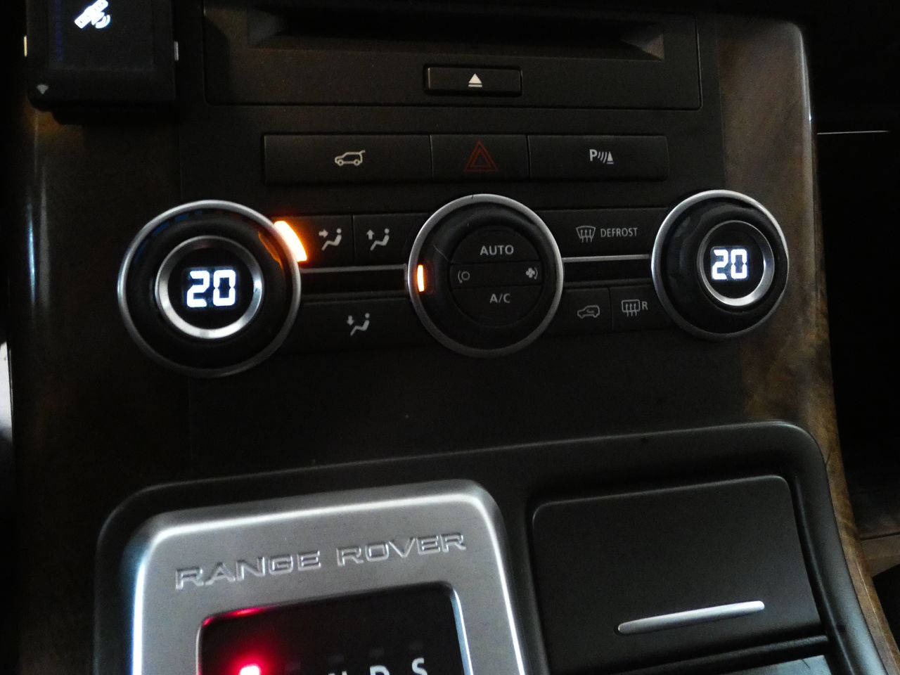 Foto Land-Rover Range Rover Sport 32