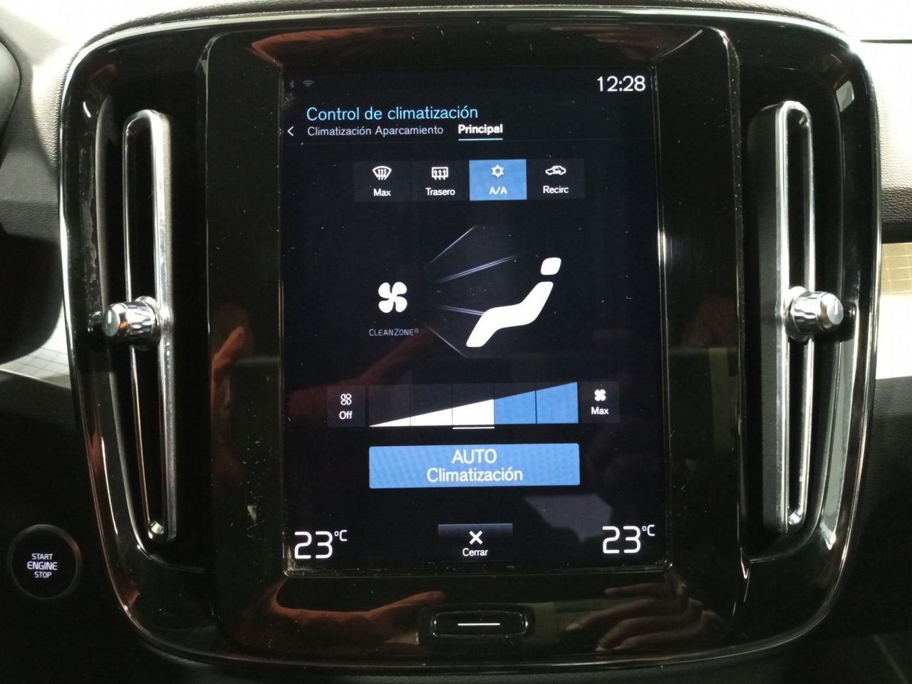 Foto Volvo XC40 18