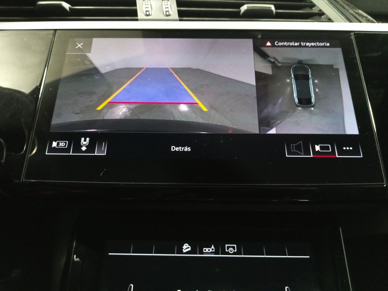 Foto Audi E-tron 19
