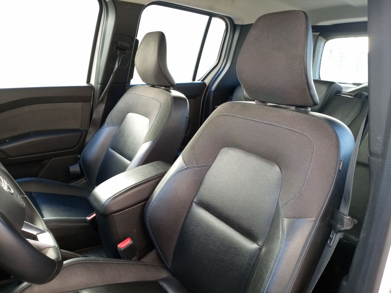 Foto Nissan Townstar 19