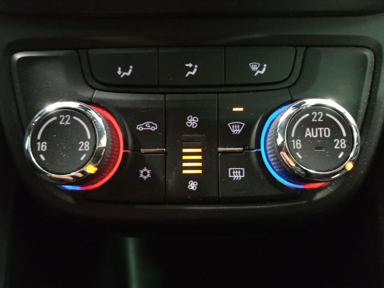 Foto Opel Zafira 19