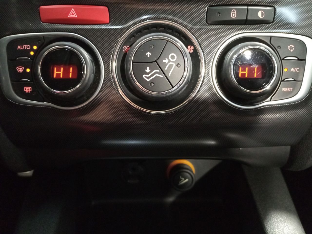 Foto Citroën C4 16
