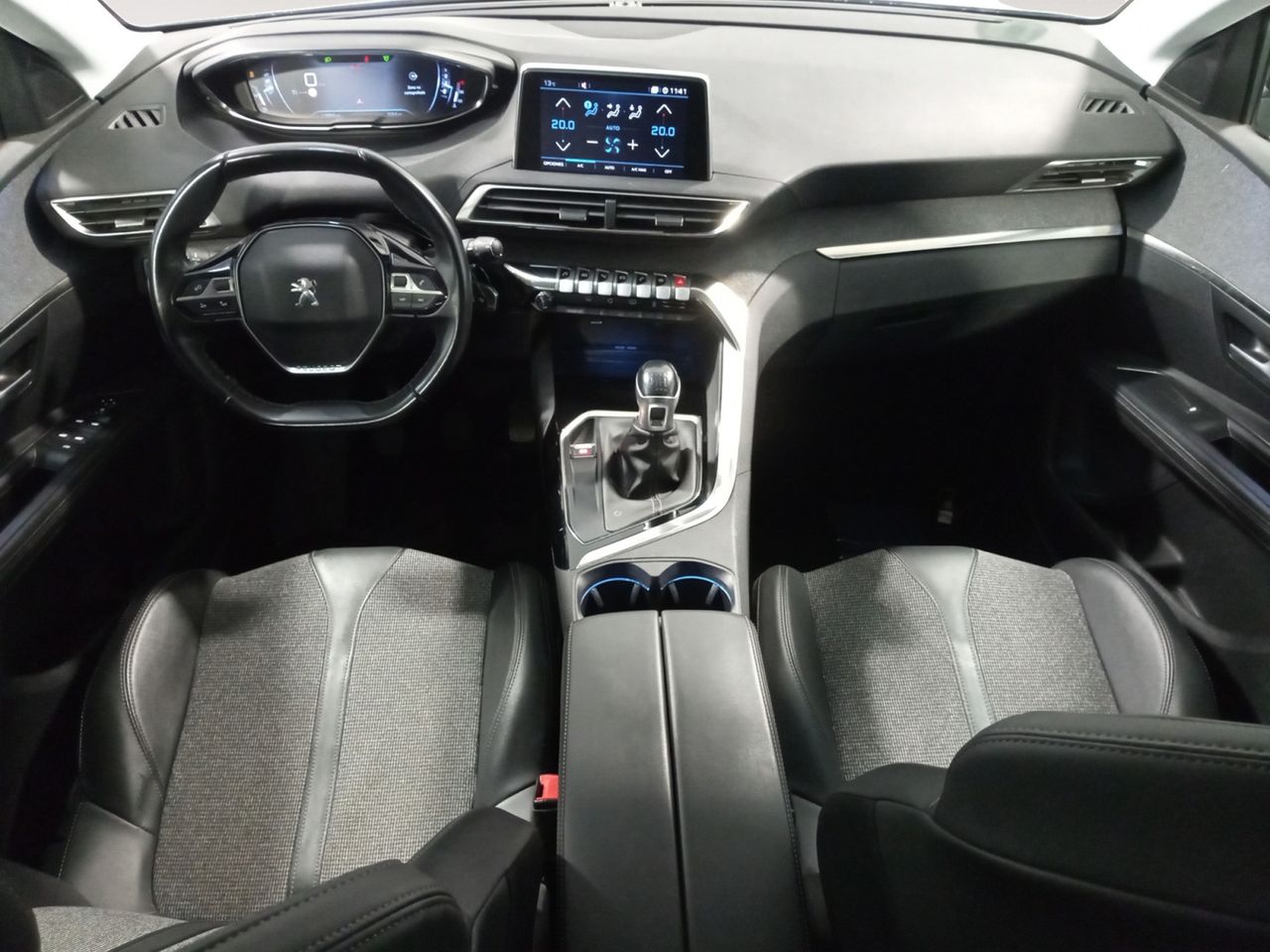 Foto Peugeot 5008 6