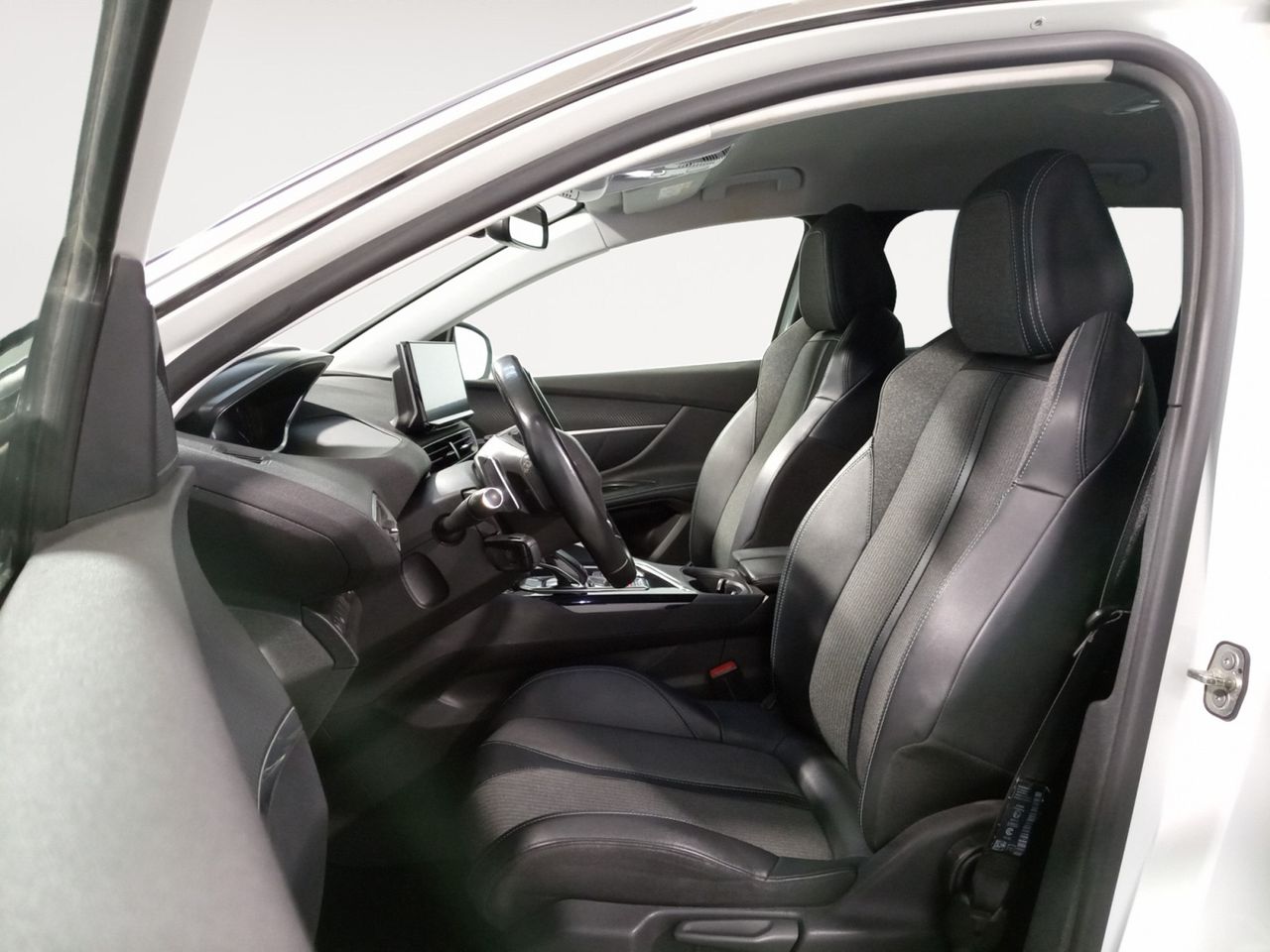 Foto Peugeot 5008 8