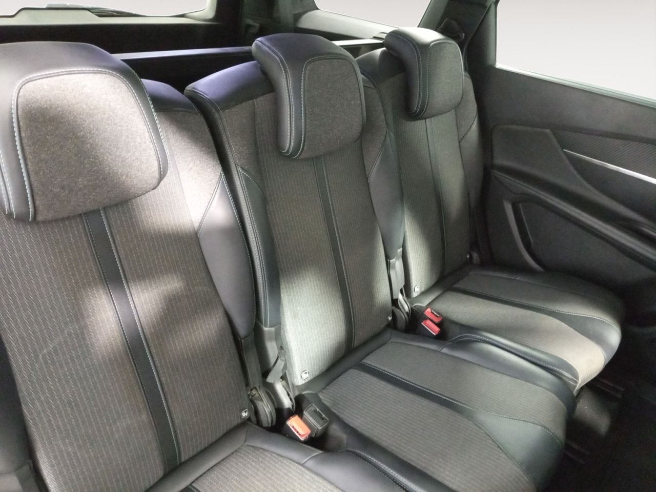 Foto Peugeot 5008 9
