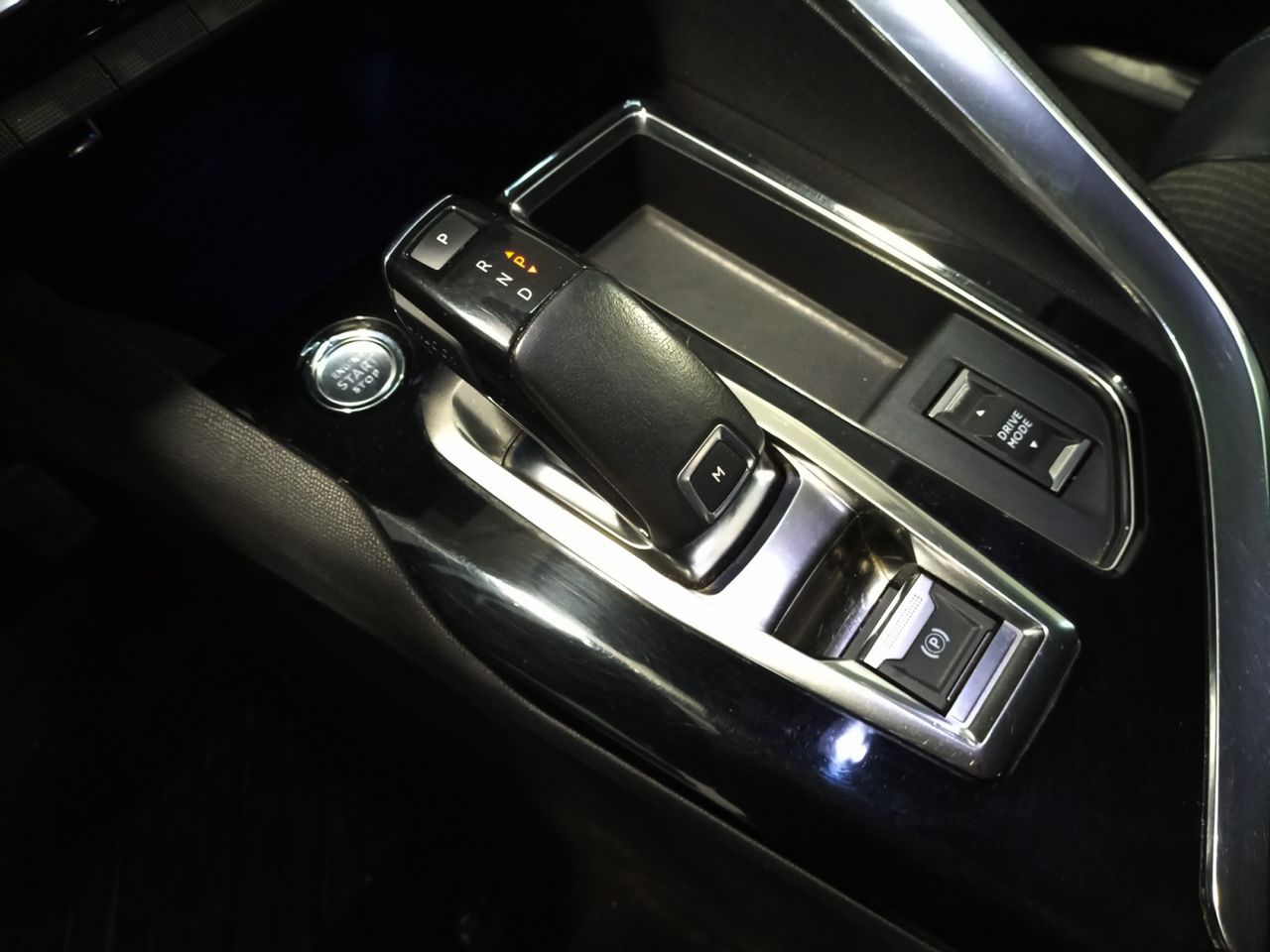 Foto Peugeot 5008 12