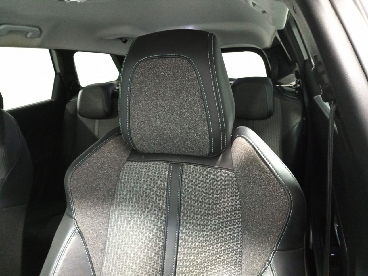 Foto Peugeot 5008 20
