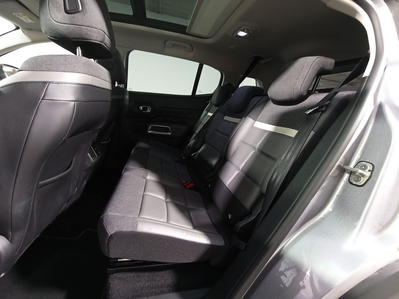 Foto Citroën C5 Aircross 9