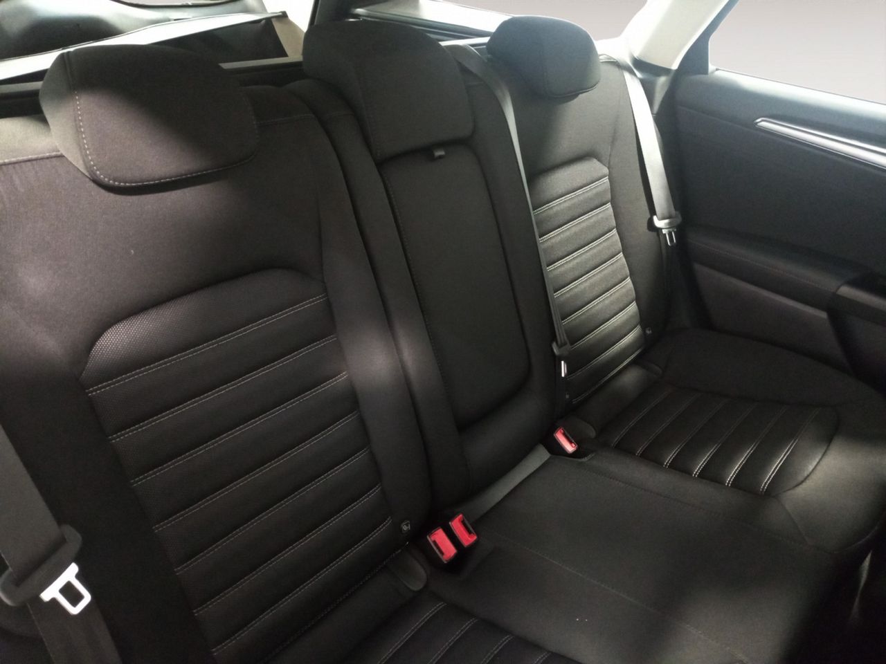 Foto Ford Mondeo 9