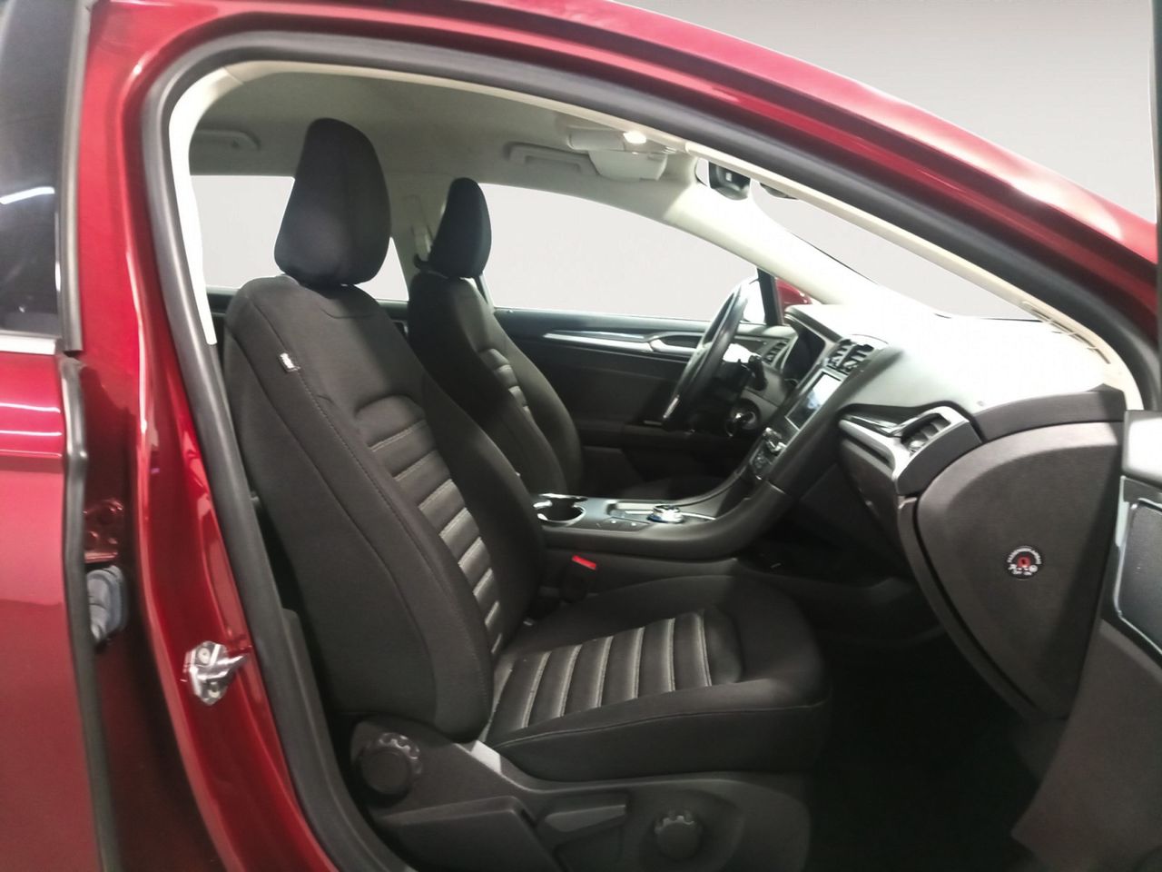 Foto Ford Mondeo 10