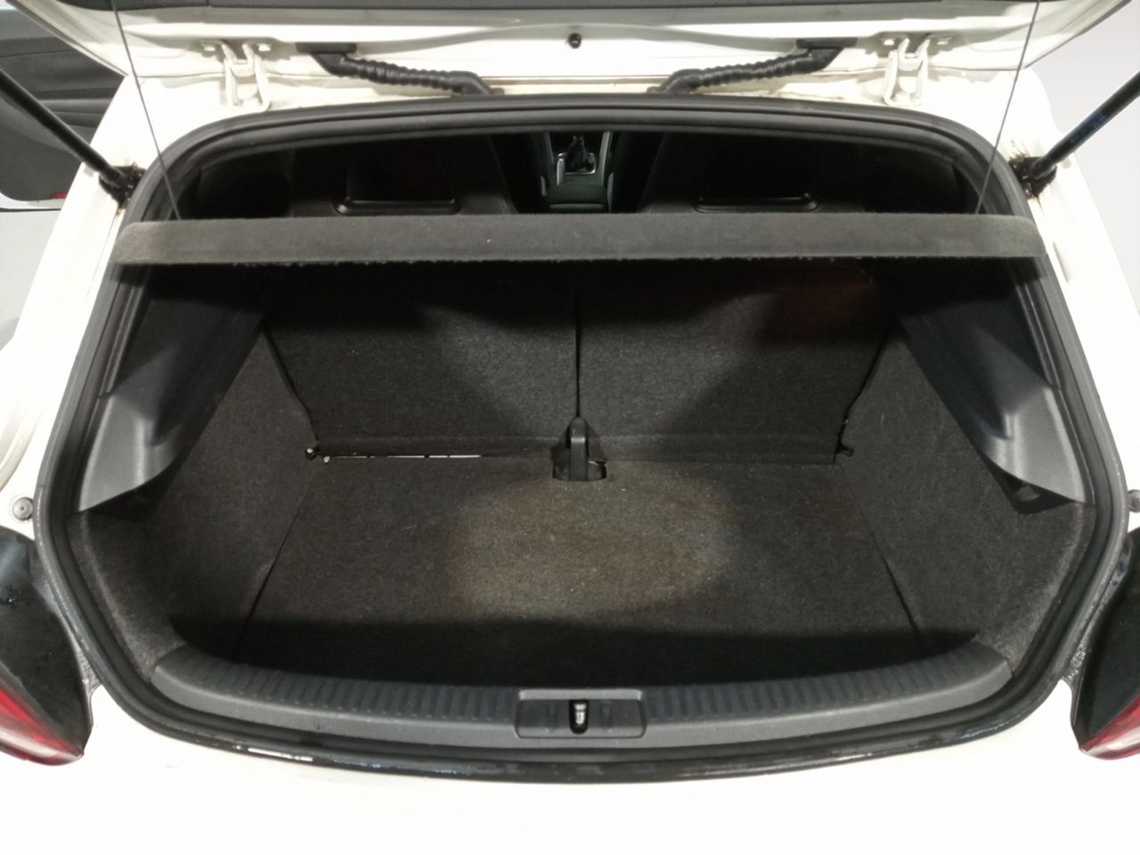 Foto Volkswagen Scirocco 12