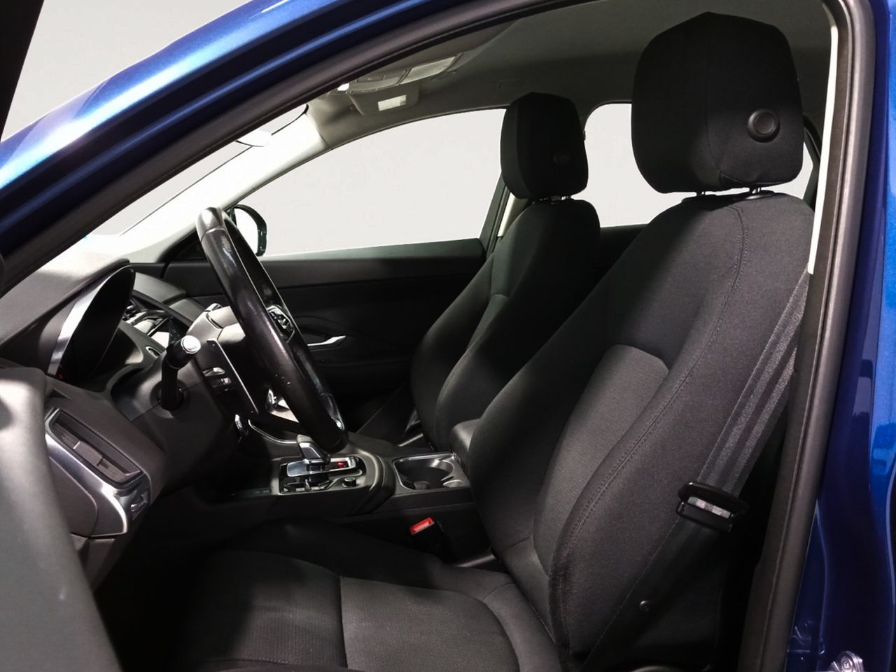 Foto Jaguar E-Pace 8