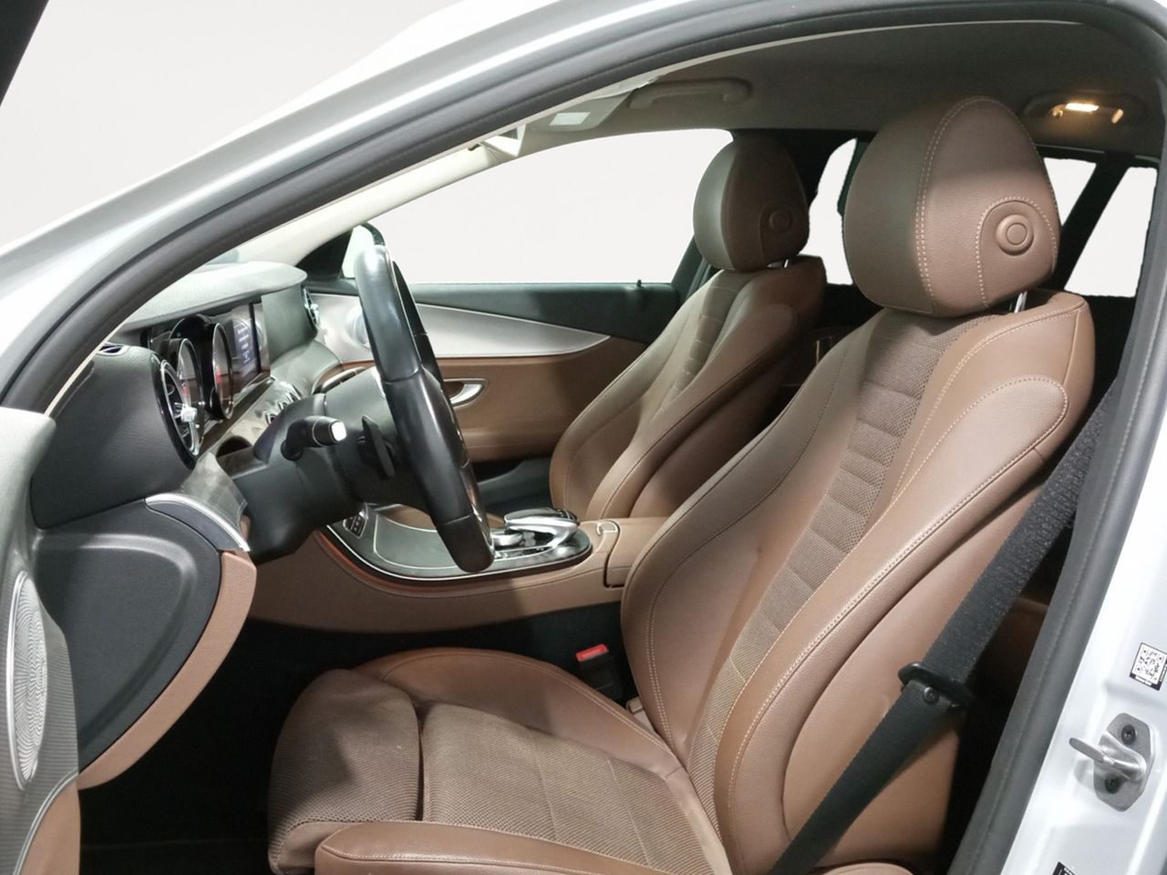 Foto Mercedes-Benz Clase E 8