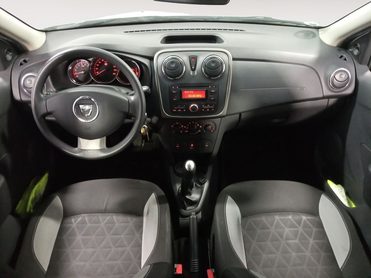 Foto Dacia Sandero 6