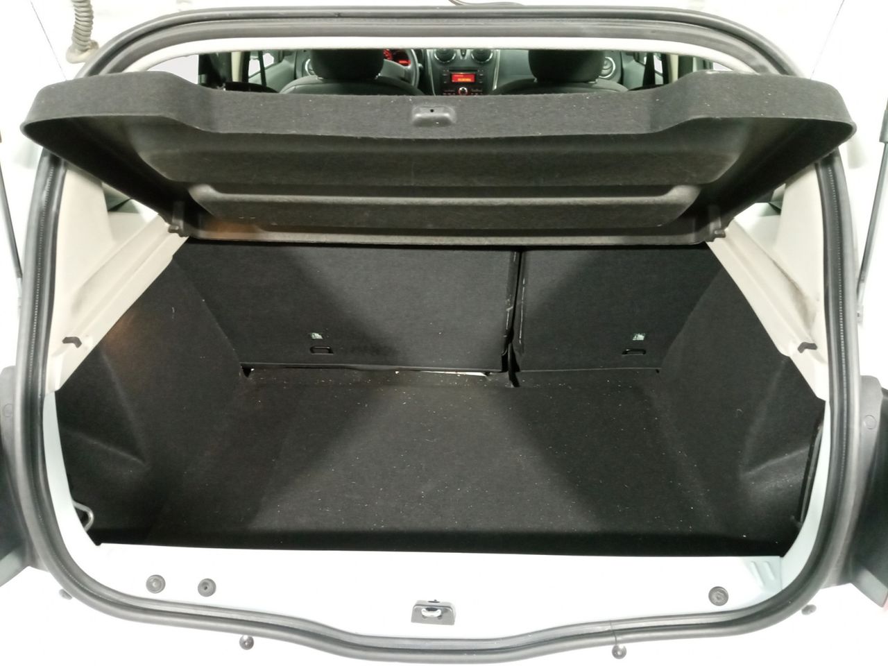 Foto Dacia Sandero 11