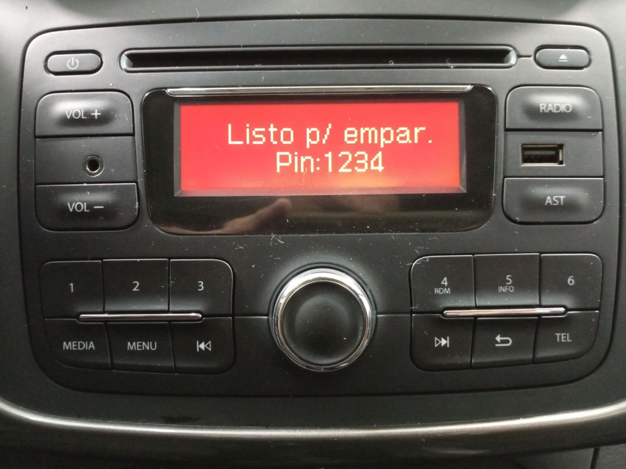 Foto Dacia Sandero 16