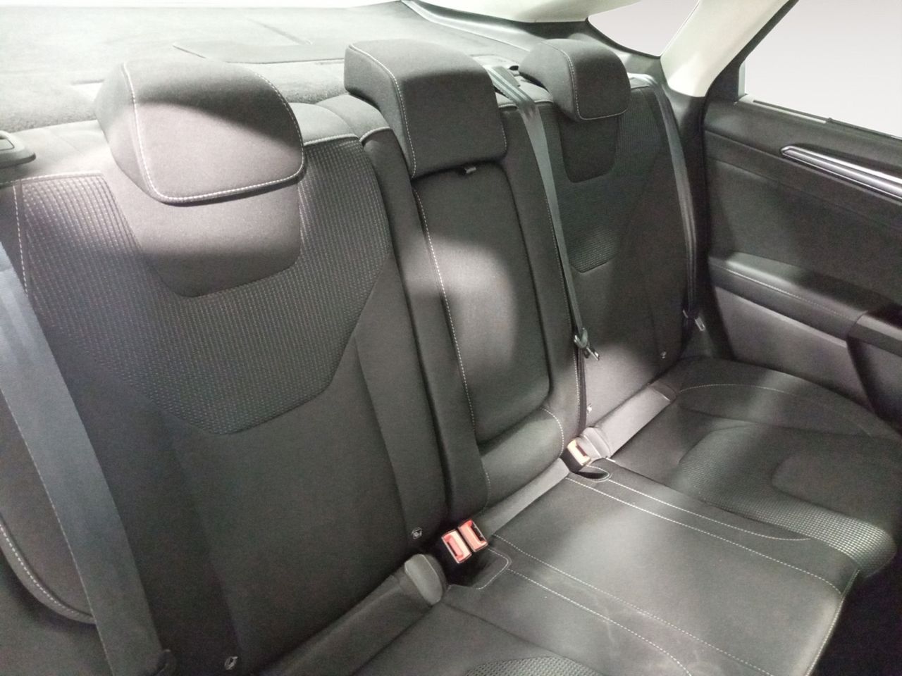 Foto Ford Mondeo 9