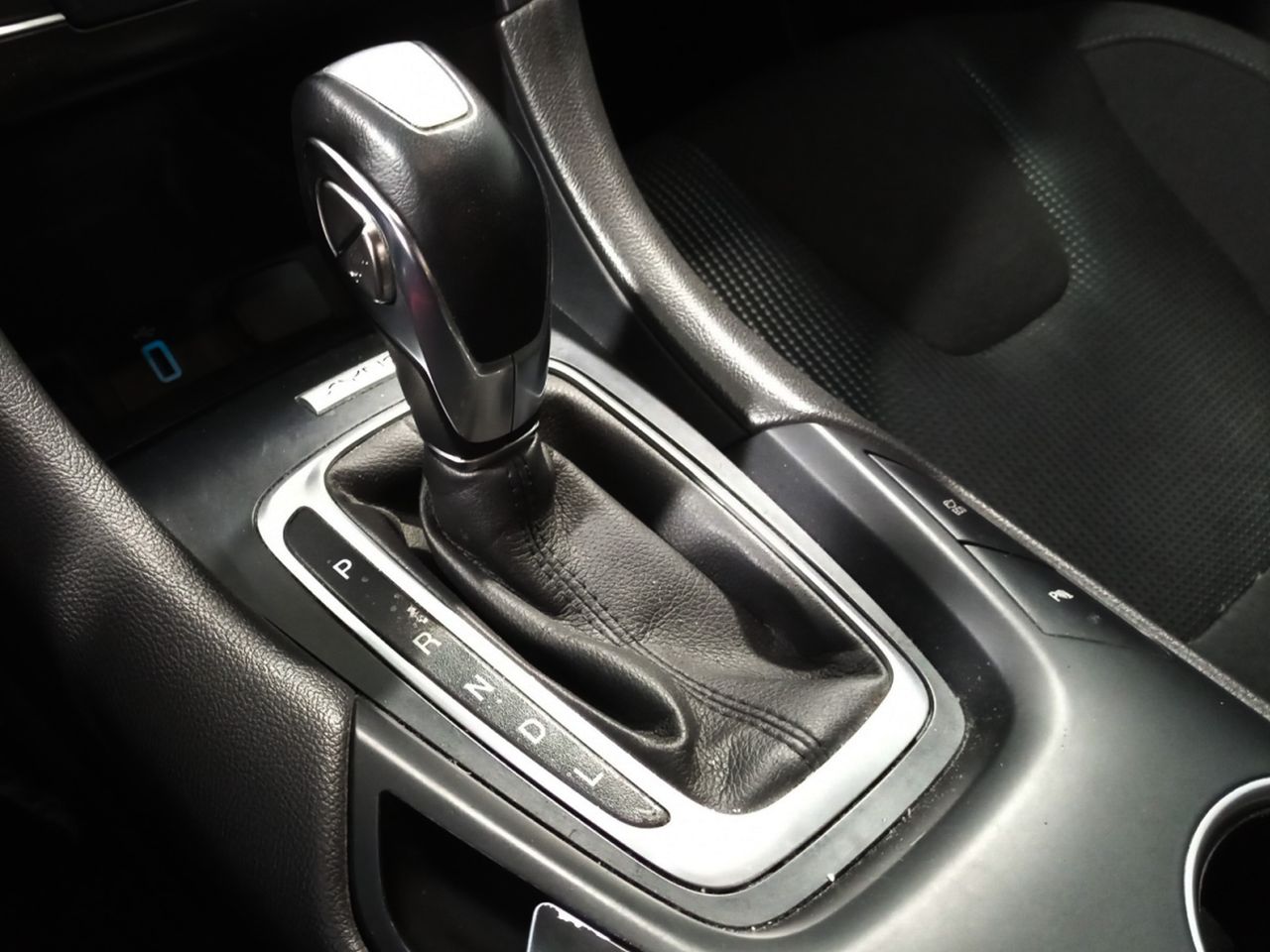 Foto Ford Mondeo 12
