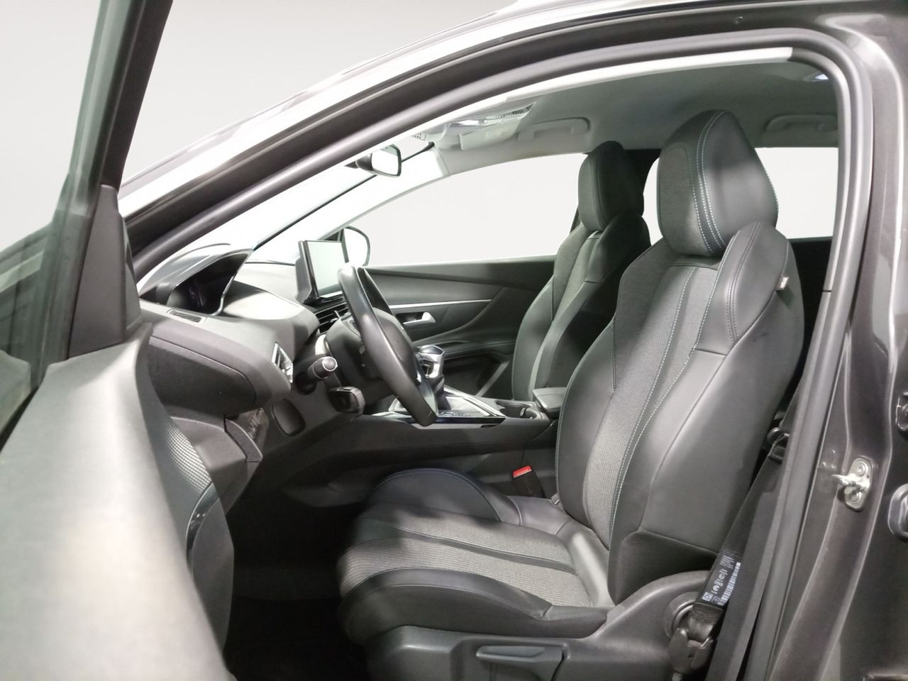 Foto Peugeot 5008 8
