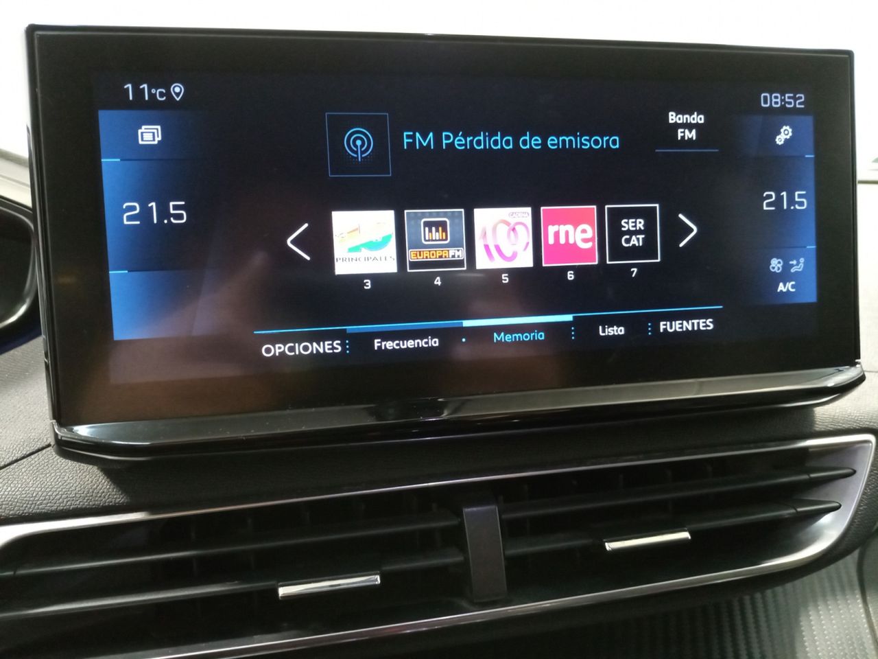 Foto Peugeot 5008 17