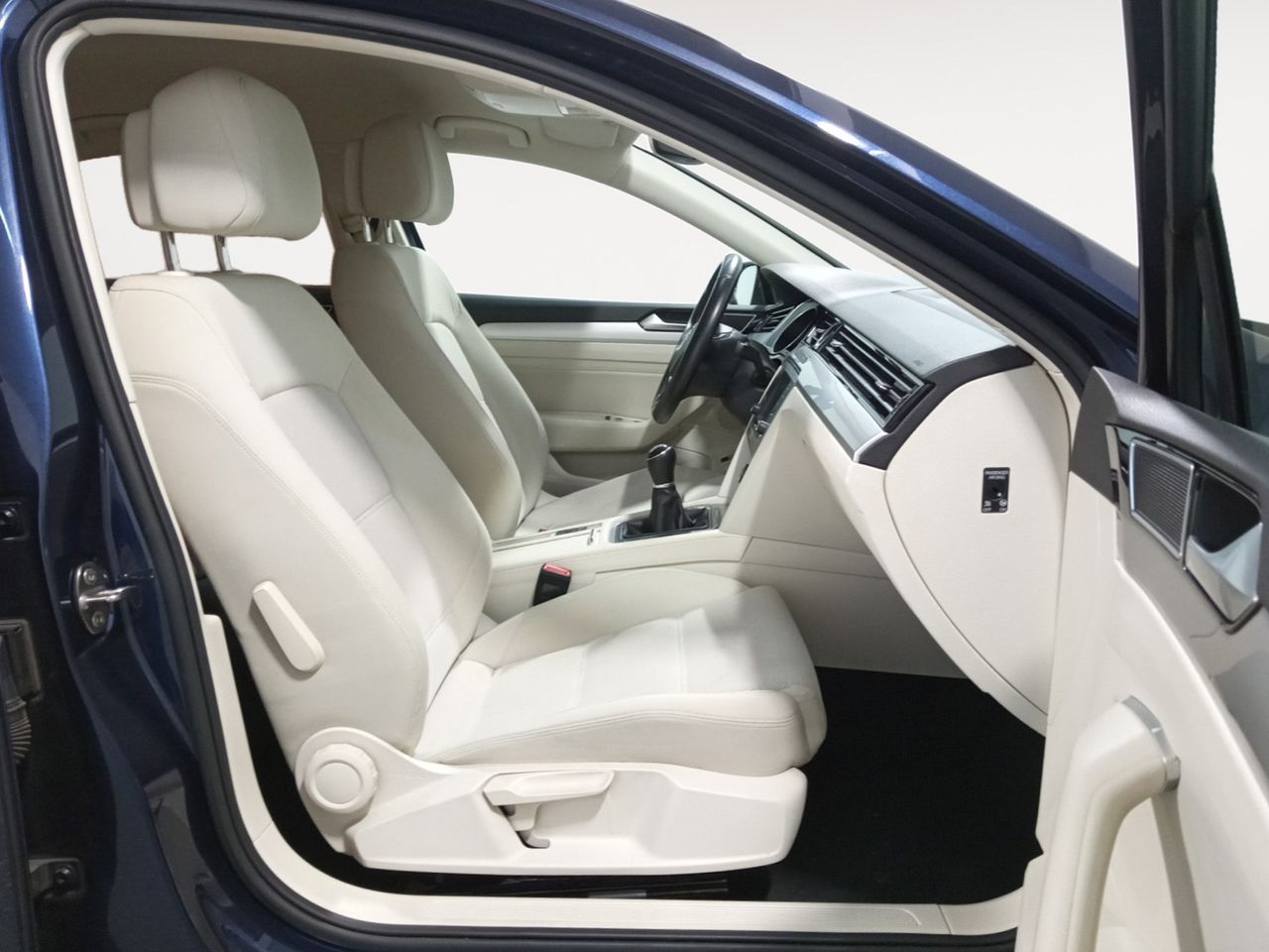 Foto Volkswagen Passat 10