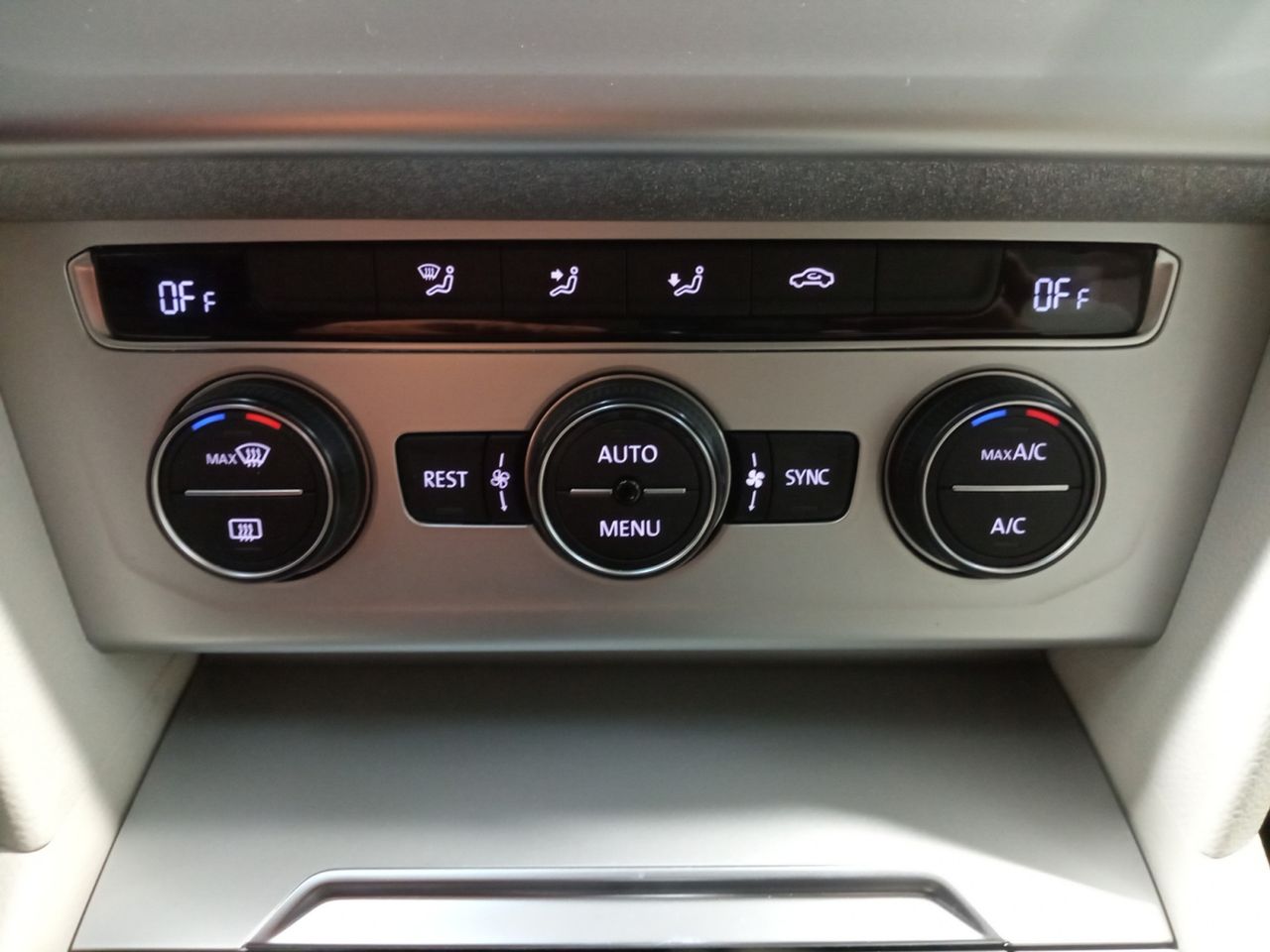 Foto Volkswagen Passat 19