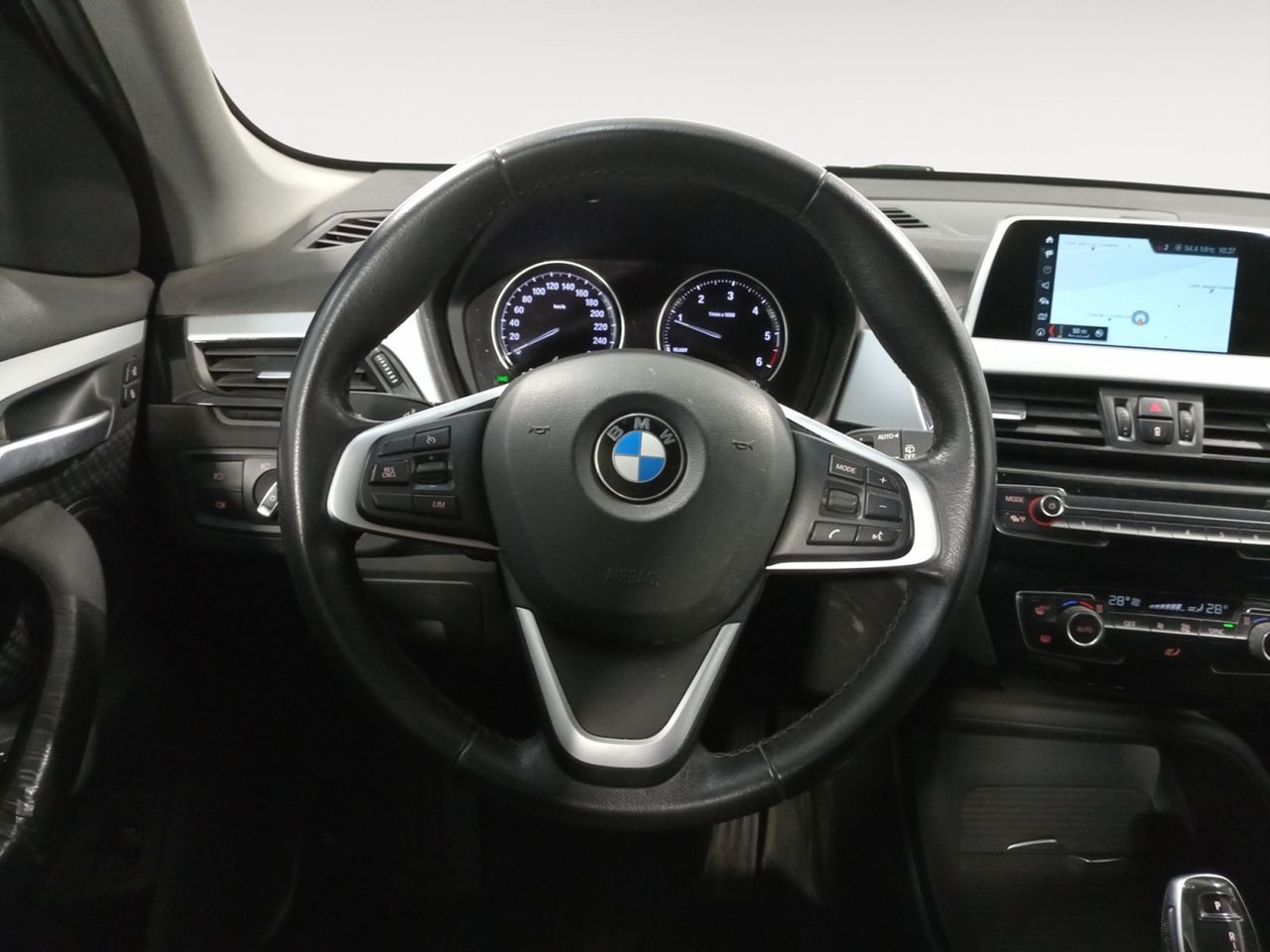 Foto BMW X1 7