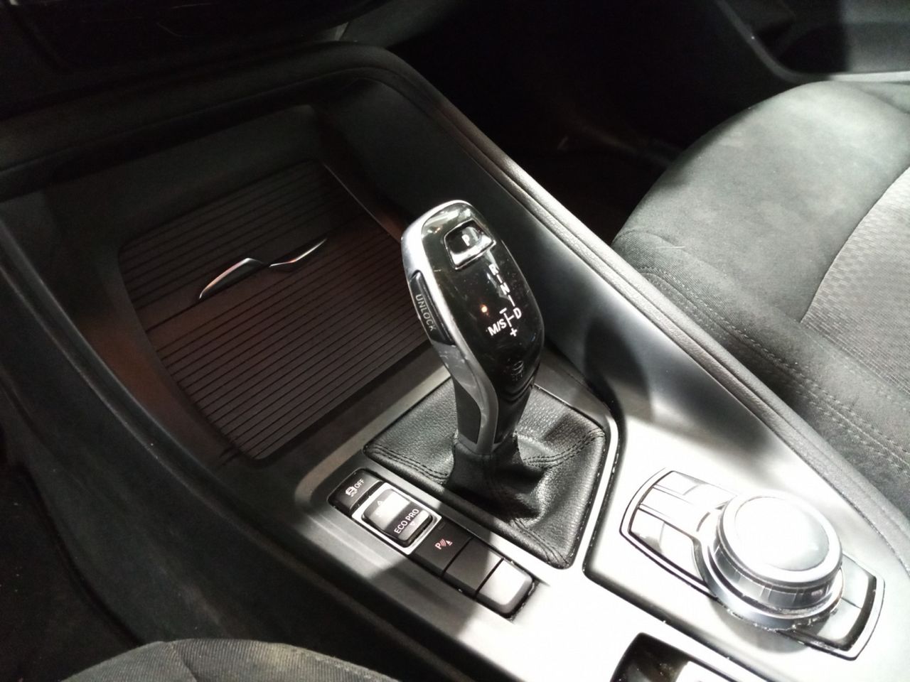 Foto BMW X1 12