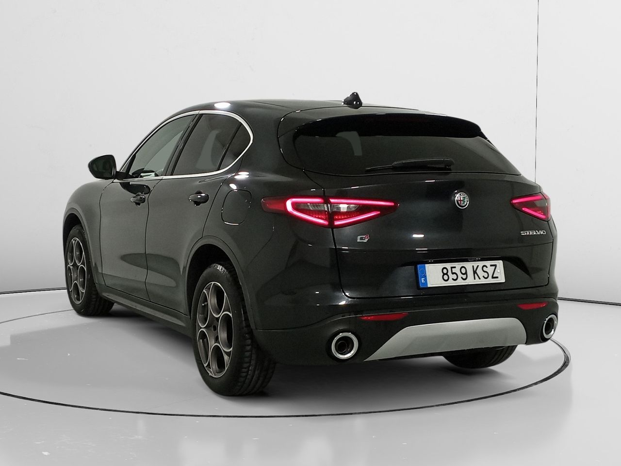 Foto Alfa Romeo Stelvio 4