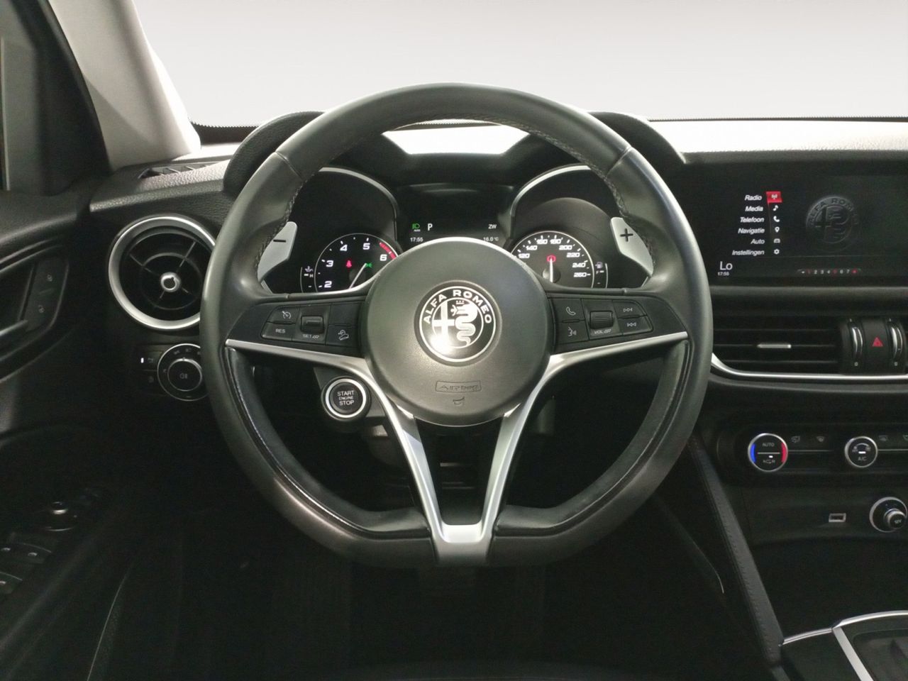 Foto Alfa Romeo Stelvio 7