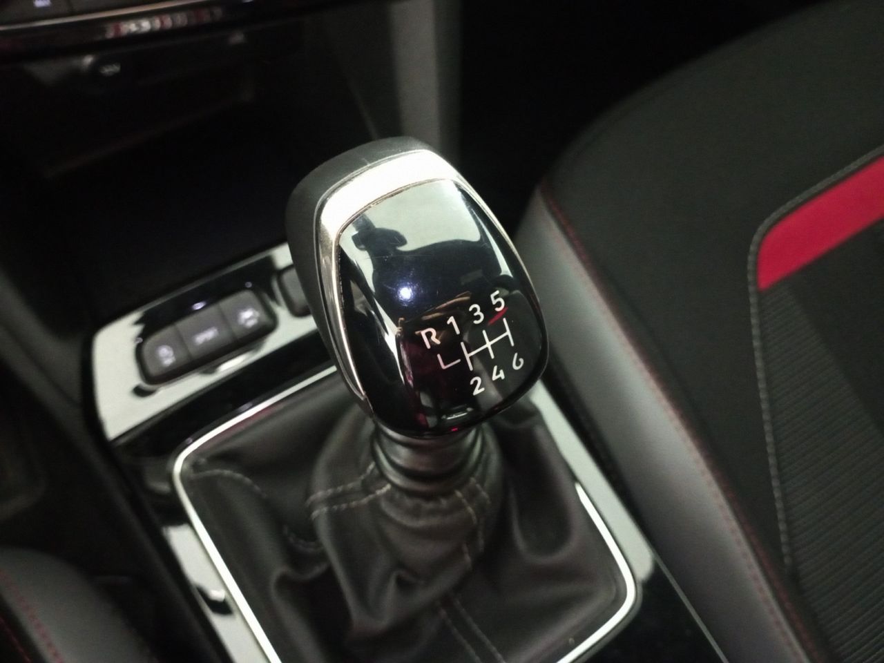Foto Opel Mokka 12