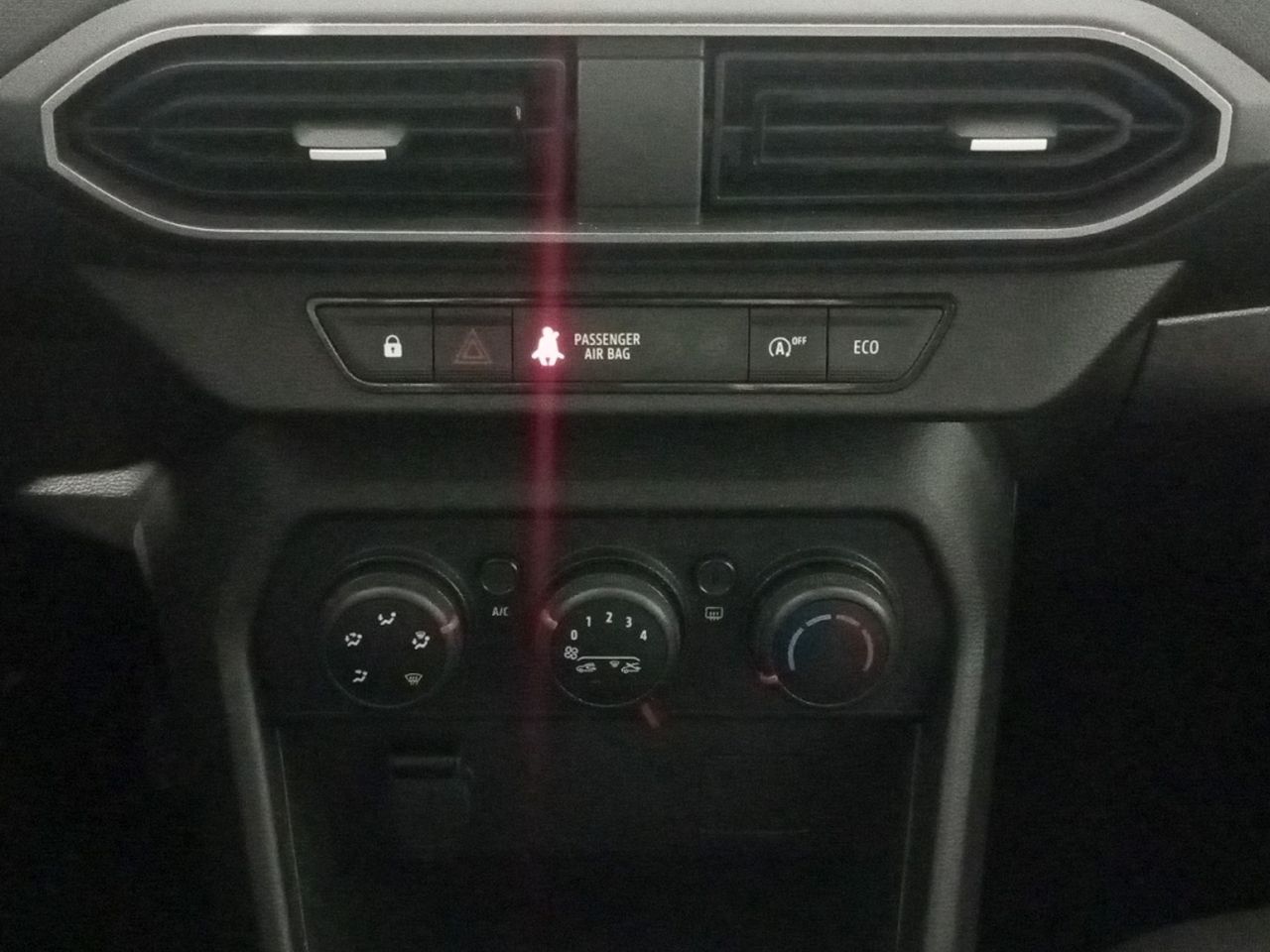 Foto Dacia Sandero 14