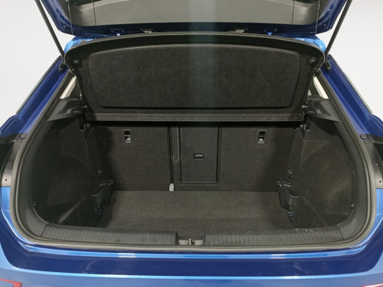 Foto Volkswagen T-Roc 11