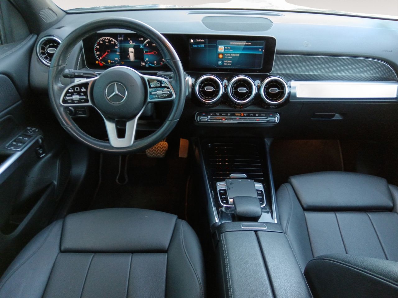 Foto Mercedes-Benz Clase GLB 6