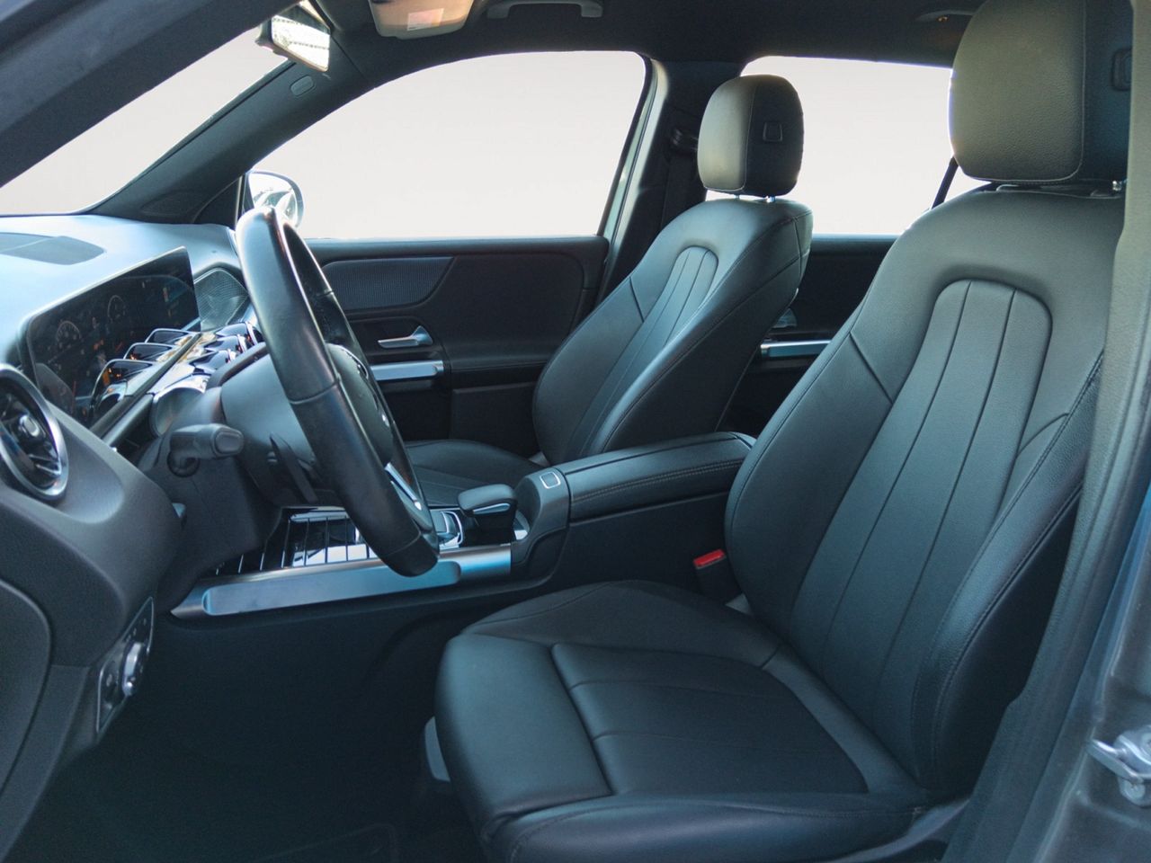 Foto Mercedes-Benz Clase GLB 7
