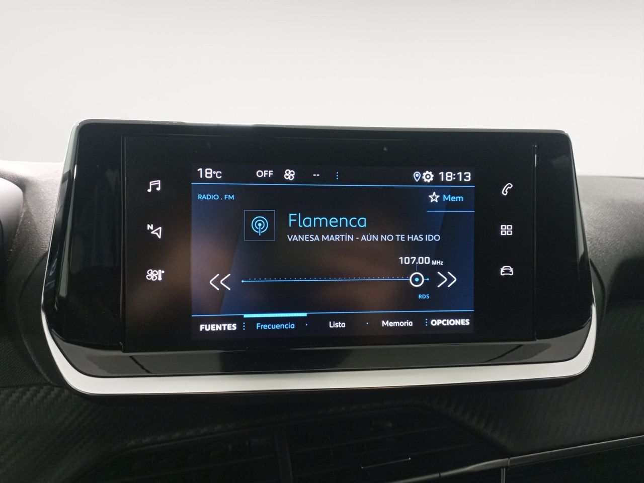 Foto Peugeot 2008 14